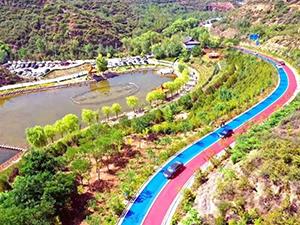 彩色陶瓷颗粒防滑路面